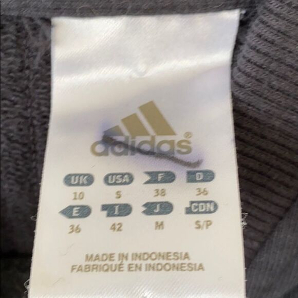 Adidas 3 Stripe back Gold toggle pullover - Picture 9 of 10